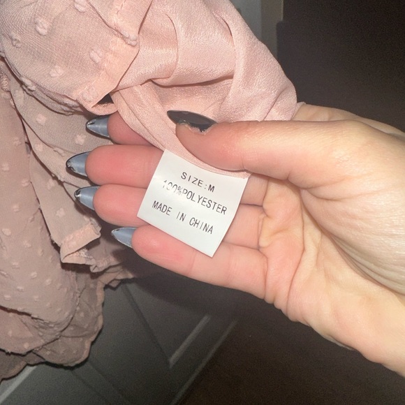 Women’s pink spring dress. Tie in the front. Never worn. - Picture 5 of 5